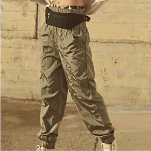 🖤🤍🤎PEOPLE JOGGERS NWT XS🖤🤍🤎 - Picture 3 of 6